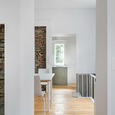 Niczky-apartman Apartment *